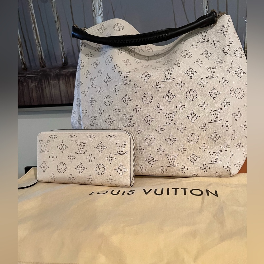 Louis Vuitton shoulder bag